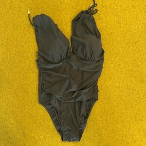 Black Ruched One-Piece Swimsuit with Supportive Cups